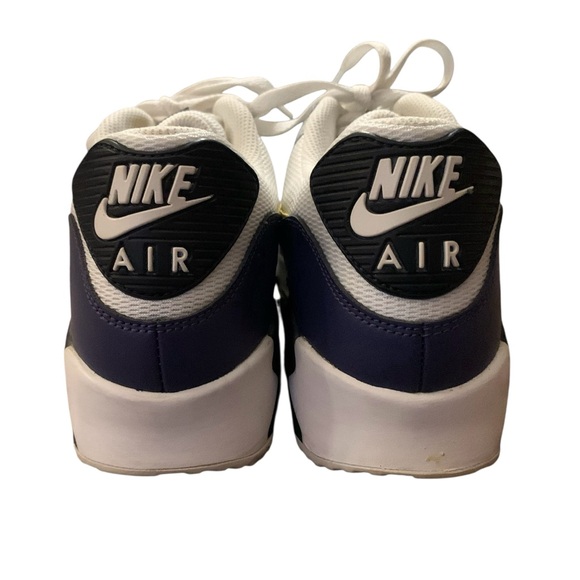 Men’s Nike Air Max Sneakers in Navy Blue and Yellow - Picture 2 of 7
